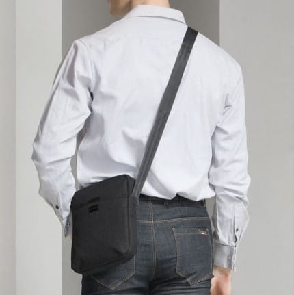 Tas Selempang Canvas logo