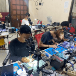 Kursus teknisi iPhone
