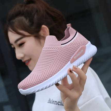 Slip ON Y2 logo