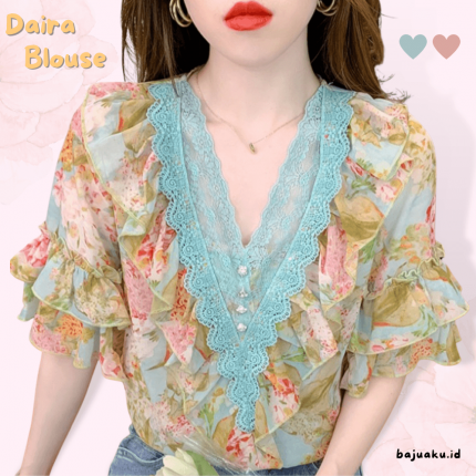 Daira Blouse logo