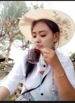 Rina, 31 Tahun – Surabaya