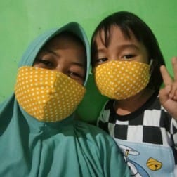Ibu Fina Resti, Banten