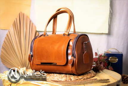 TUBE BAG NAWIES logo