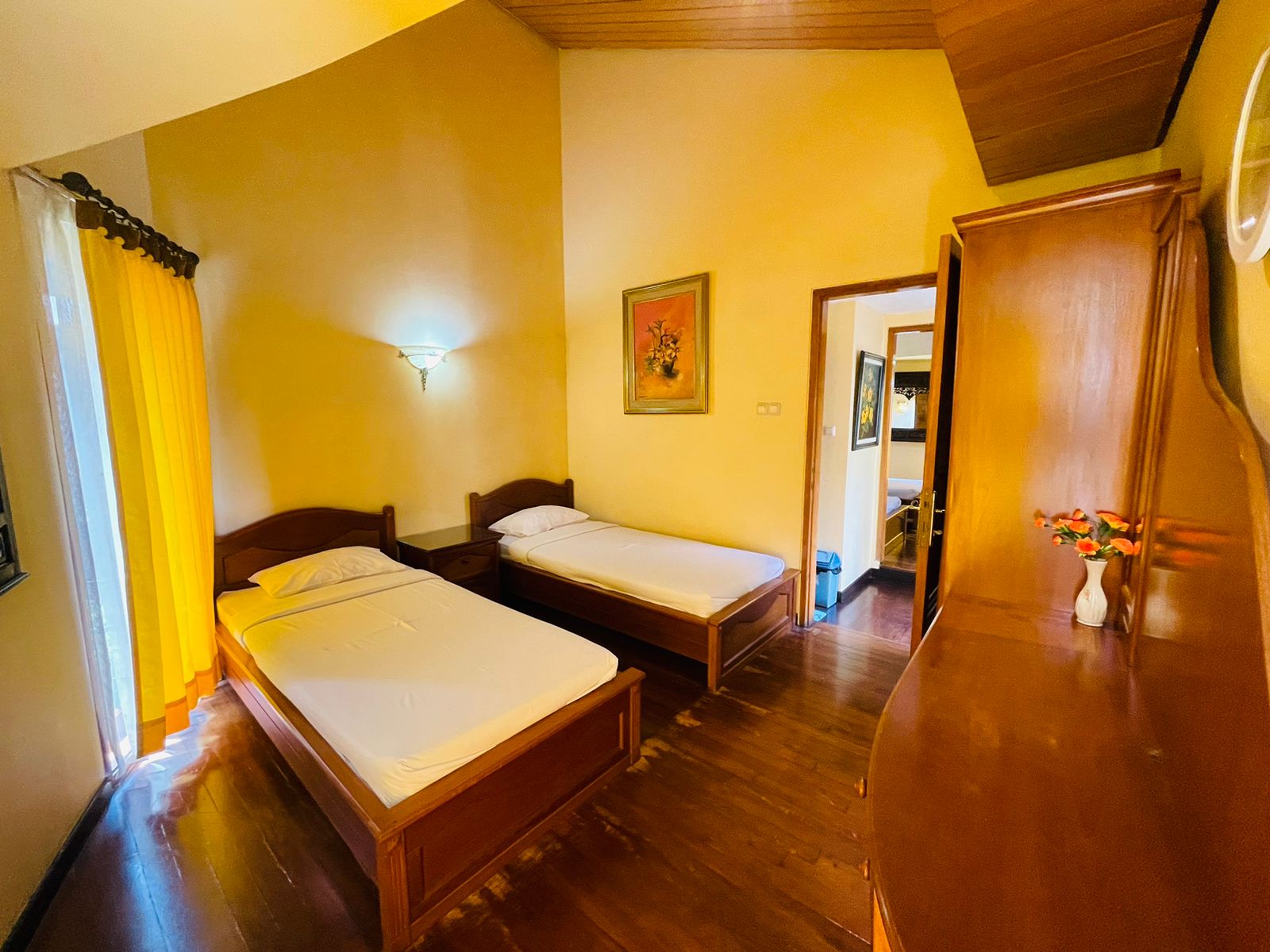 Villa CLUB BUNGA_Kota Batu