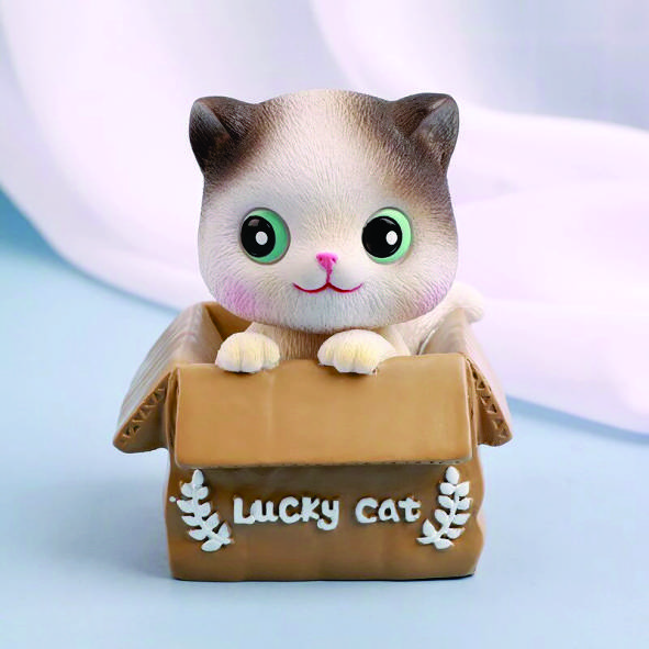 Detail Cat Head Dancing