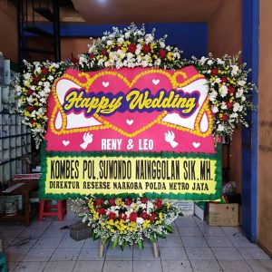 Wedding W4 logo
