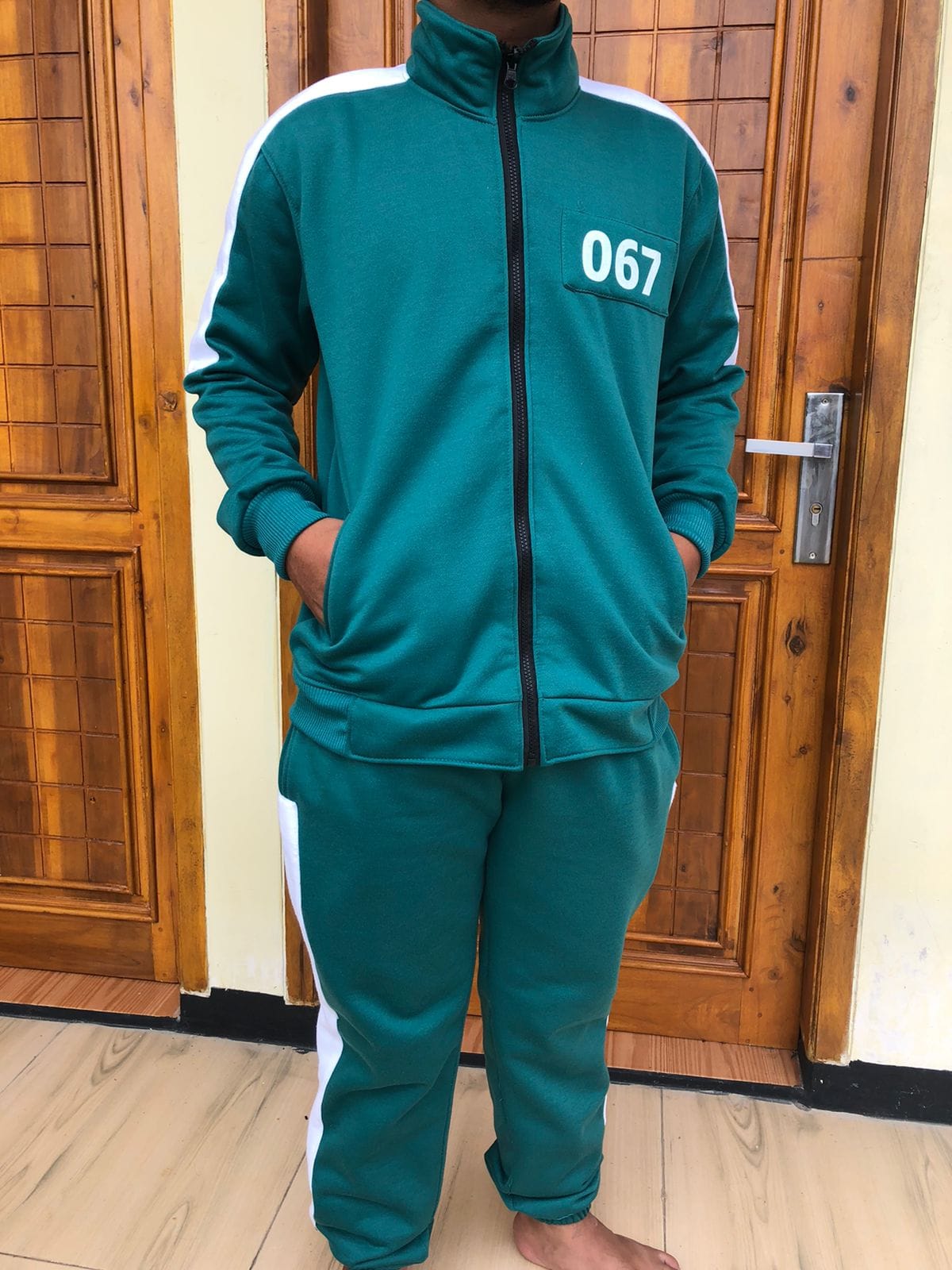 SETELAN JAKET CELANA SQUID GAME PRIA WANITA TERLARIS 2025 BEBAS KODE