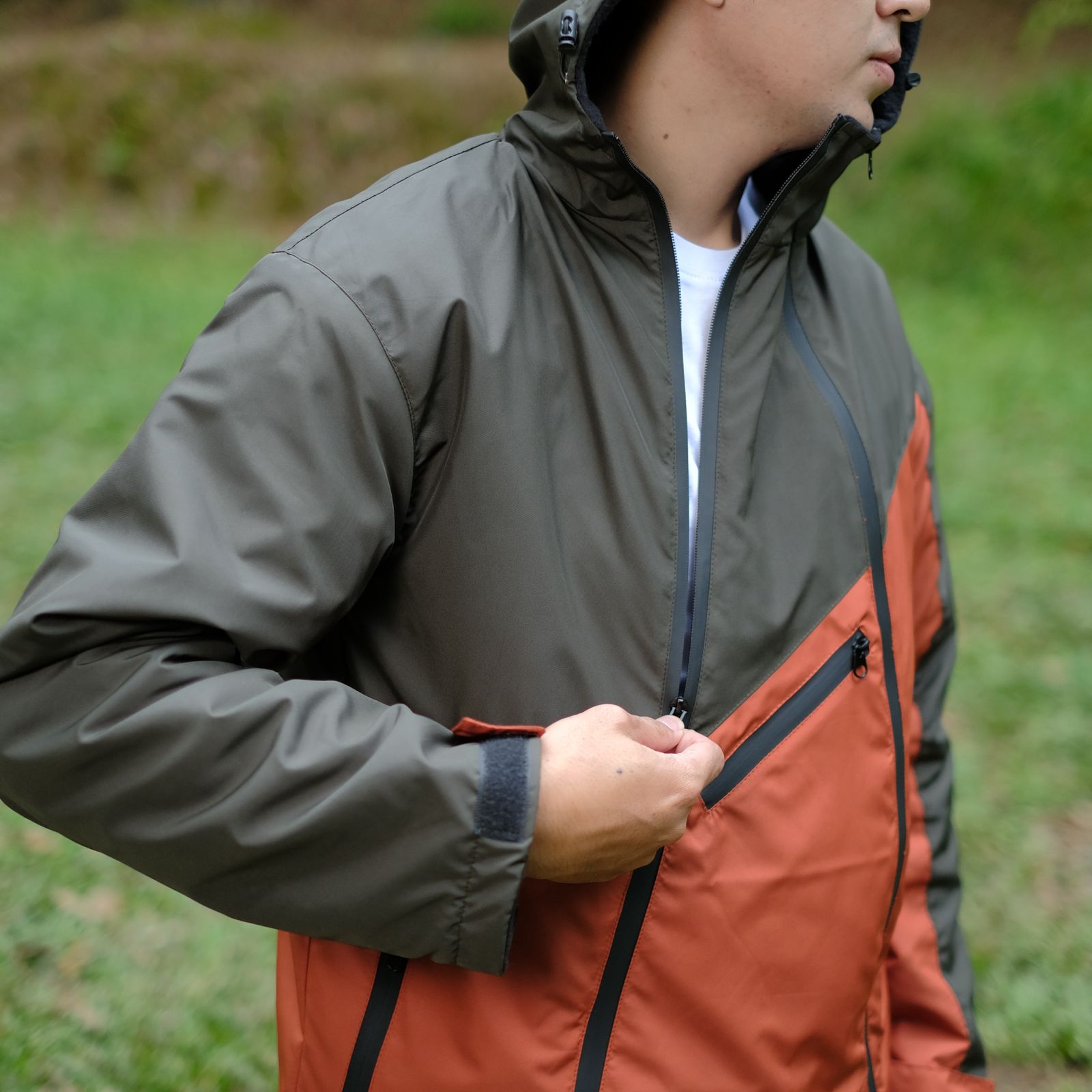 JAKET AVENZO