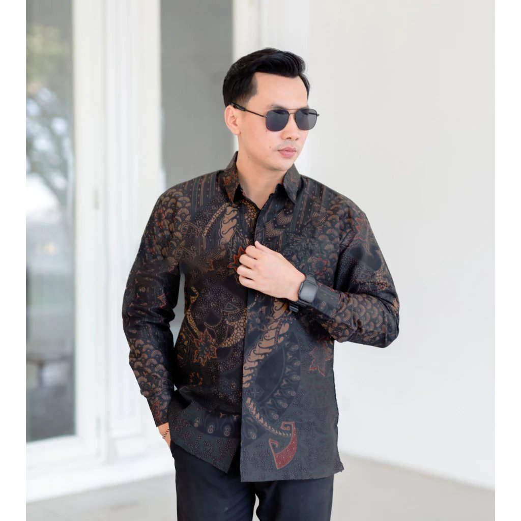 Kemeja Batik Pria Motif Senopati Hitam logo