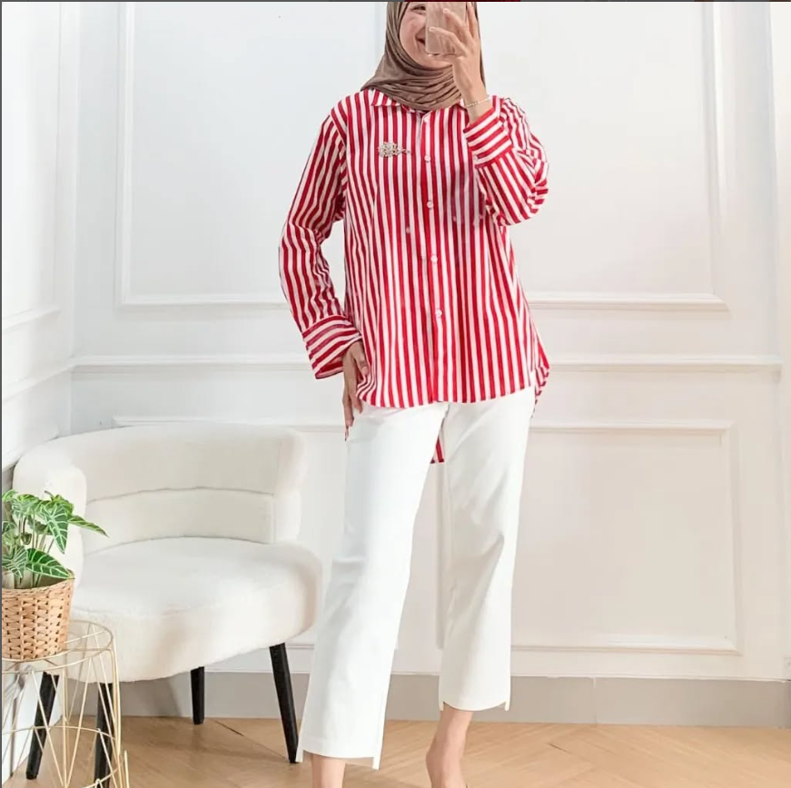 Kemeja Salur Wanita