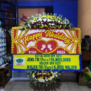 Wedding W12 logo