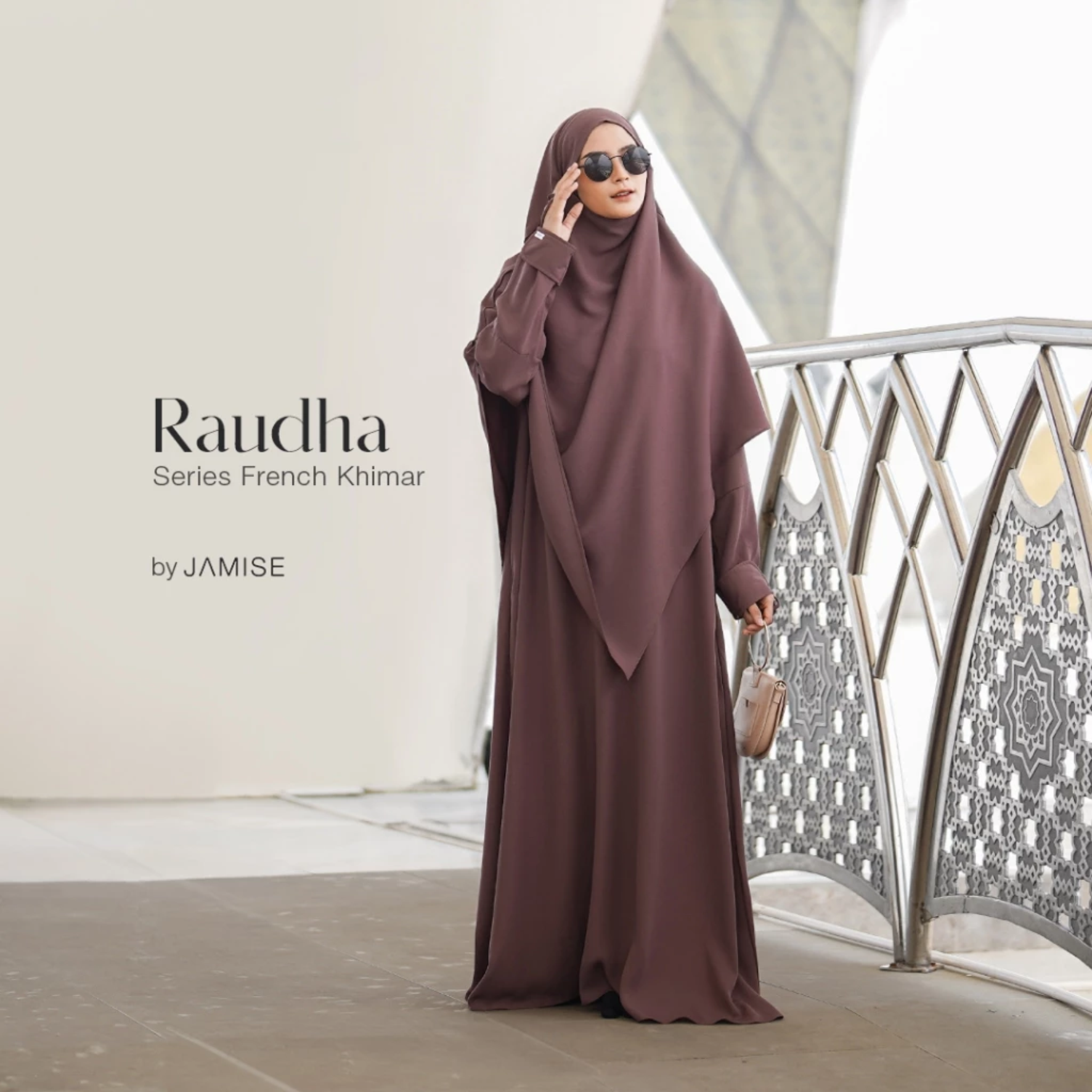 Gamis Set dan French Khimar Umroh