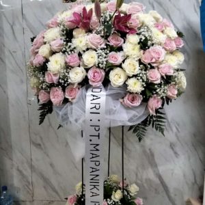 Standing flower SF8 logo