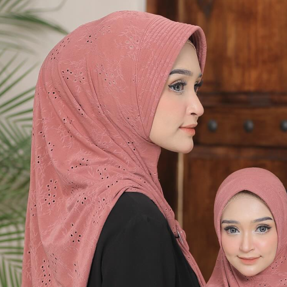 Bottle Cleaner Brush Detail