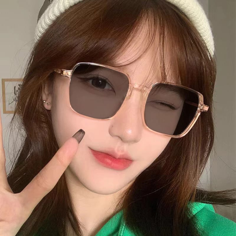 Kacamata Photochromic Evelyn