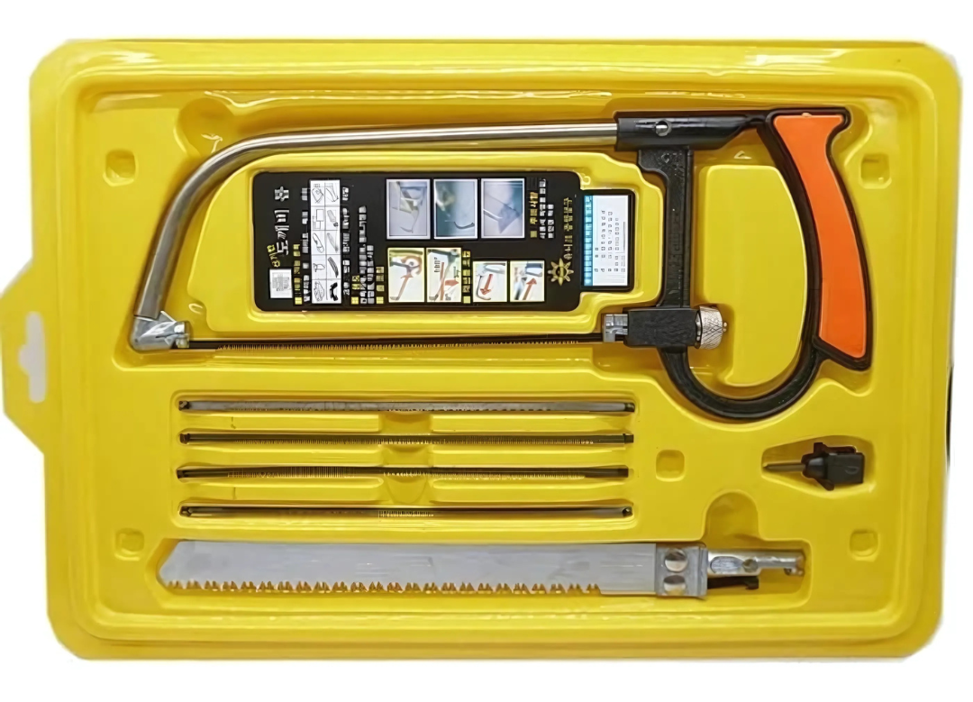 PLATINUM BLADE SAW logo