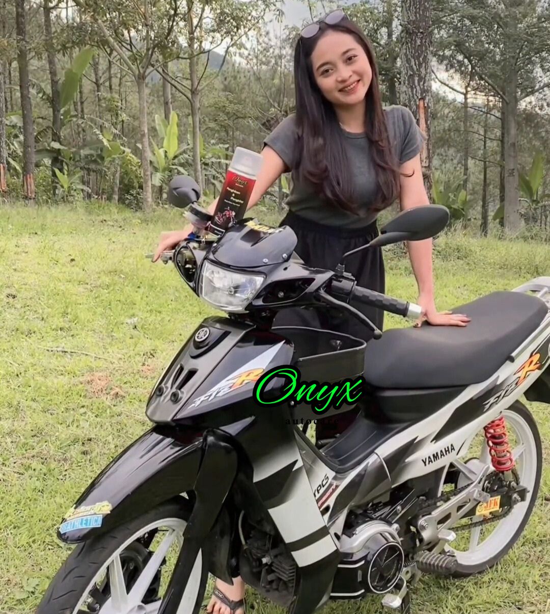 Onyx Restorer Penghitam & Pengkilap