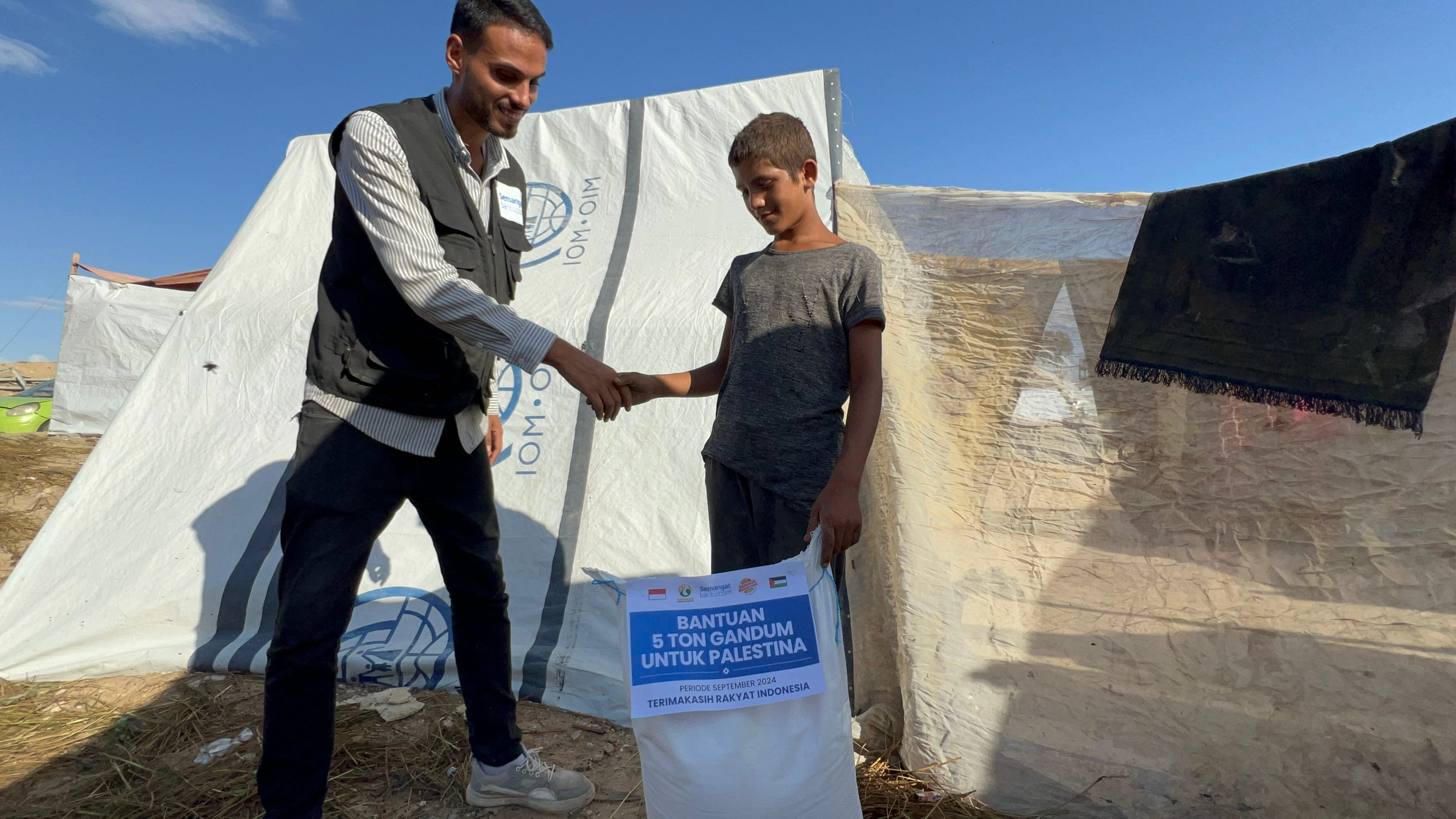 Semangat Bantu Palestina