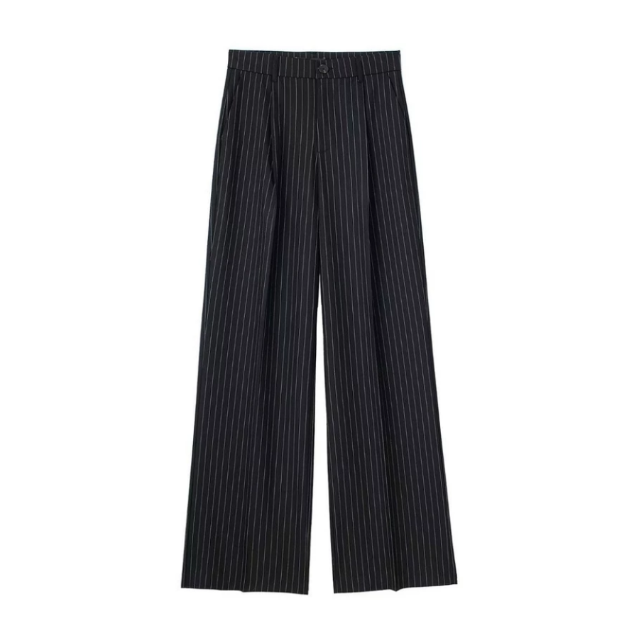 5. Stella Pants 004618 logo