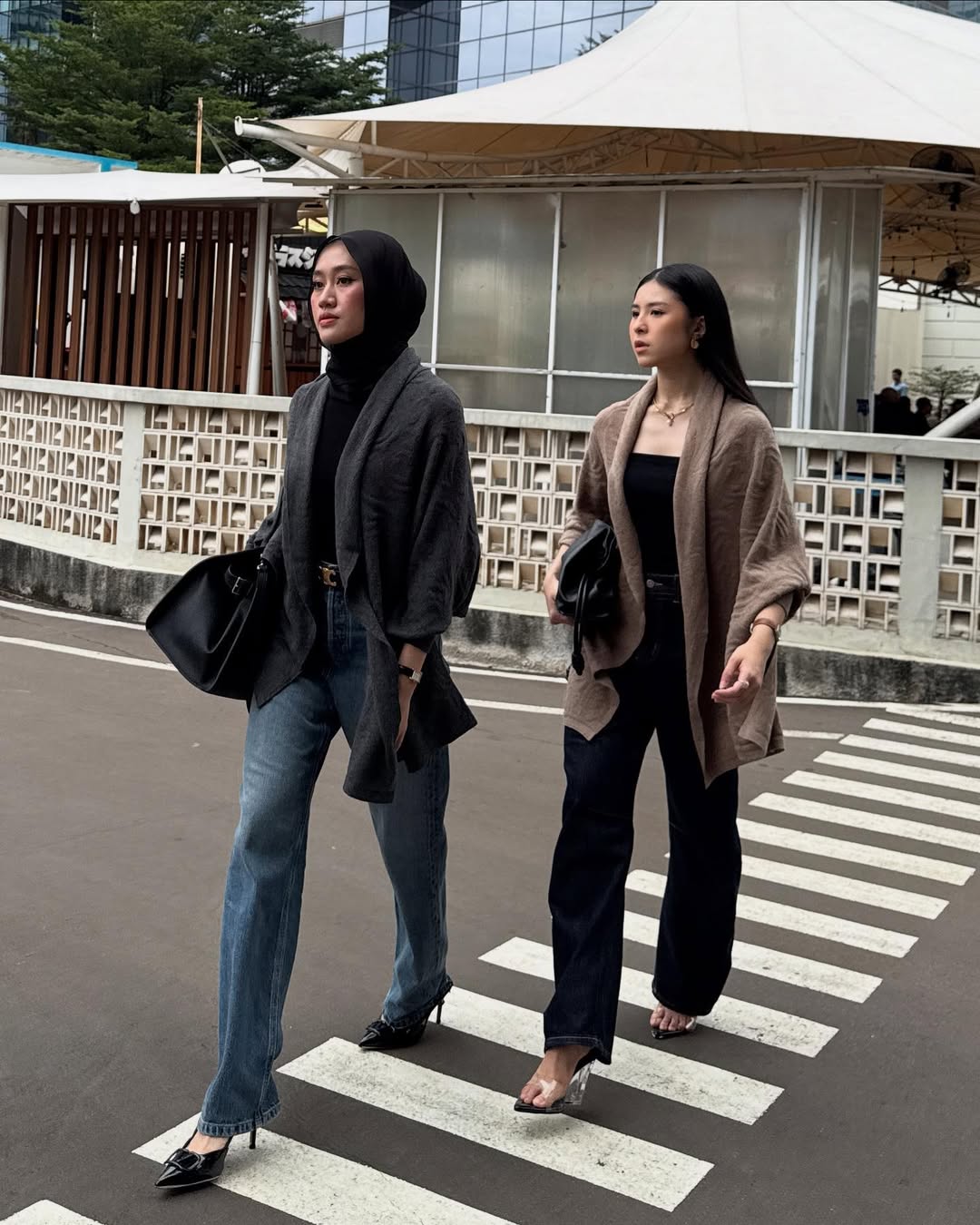 Layra Outer Premium