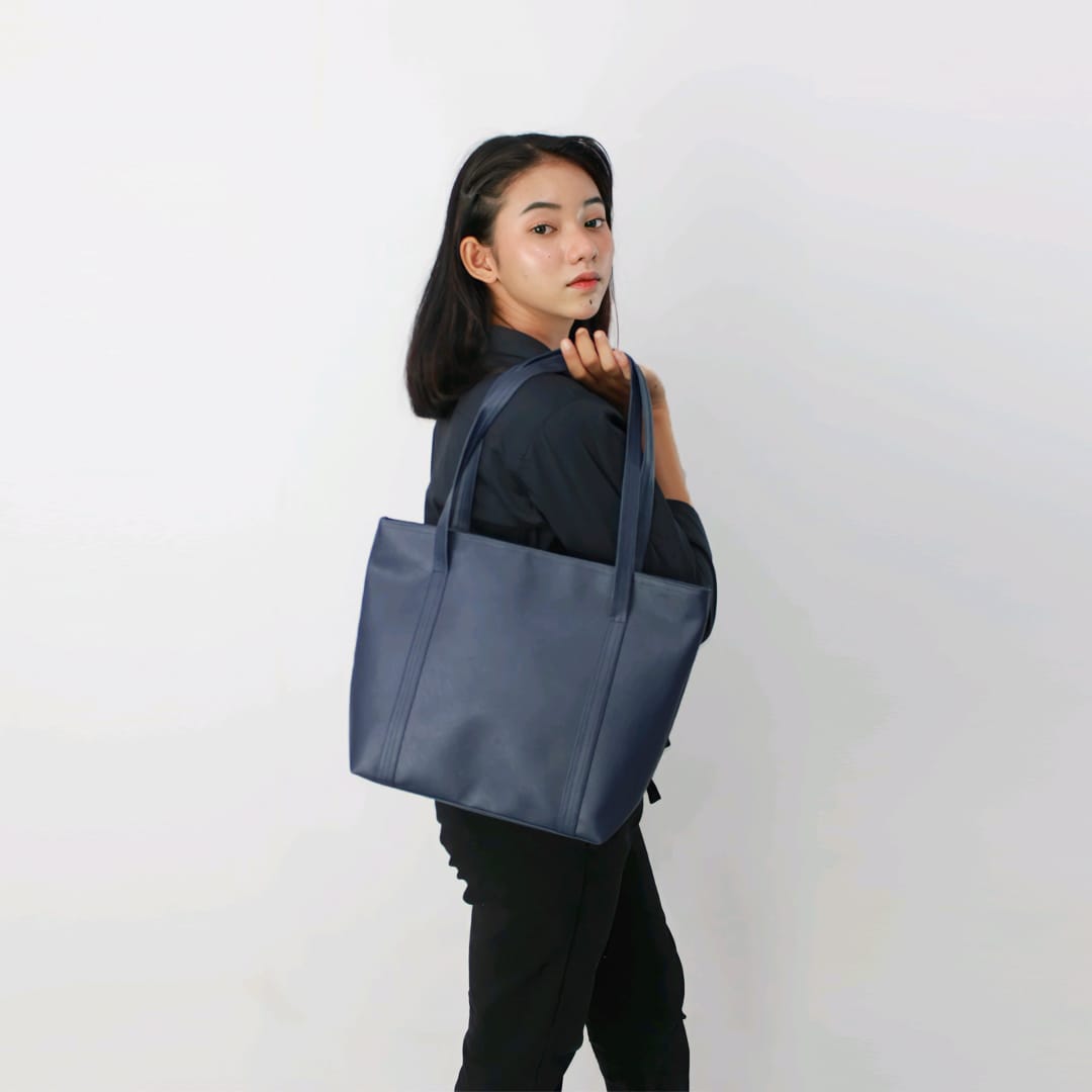 [VELICIA] Dekimo Grey Tote Bag