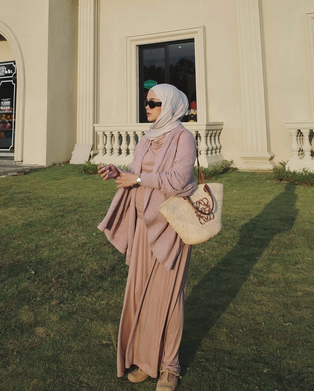Detail Layra Outer