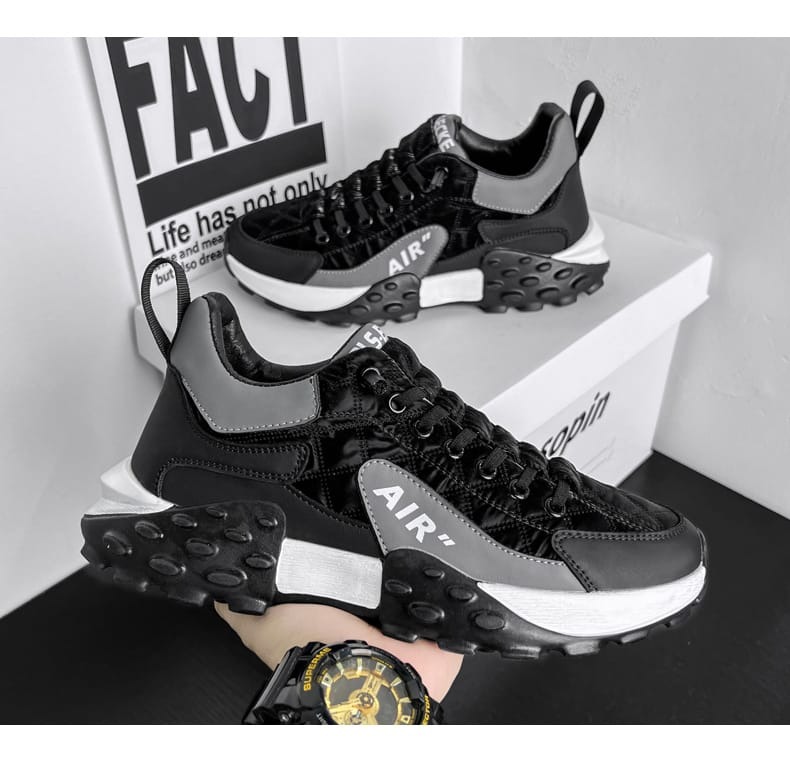 Air Sporty Sneakers logo