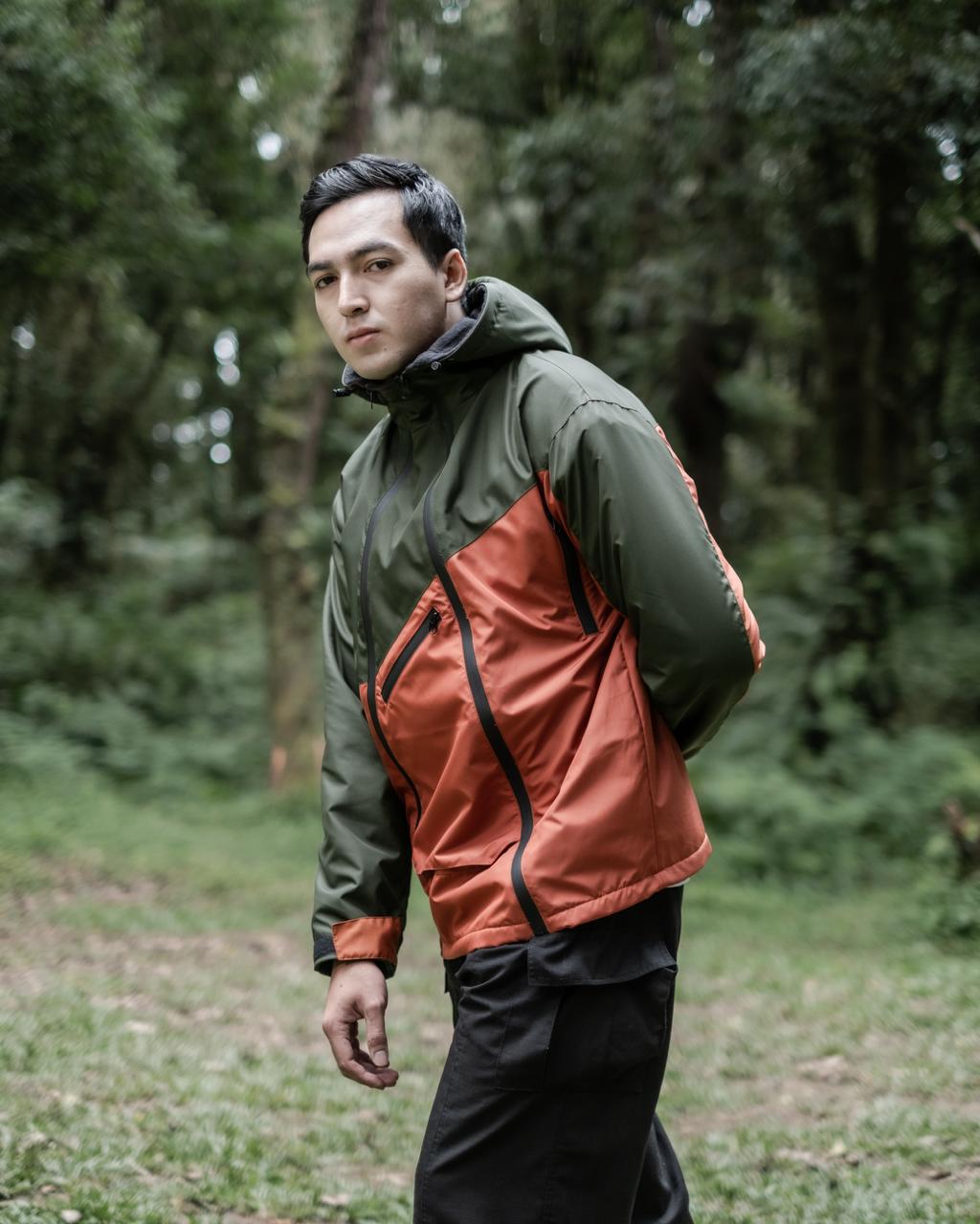 JAKET AVENZO